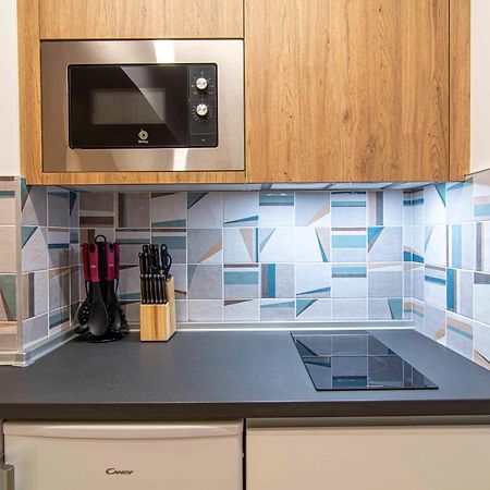 Apartamentos 1 Abril Малага Экстерьер фото